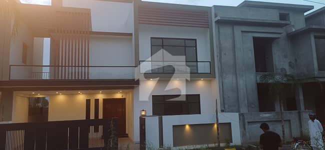 BANI GALA 10 MARLA BRAND NEW DESIGN DOUBLE STORY HOUSE FOR SALE