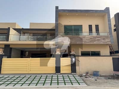 عسکری 6 ملیر کنٹونمنٹ,کینٹ,کراچی میں 5 کمروں کا 12 مرلہ مکان 7.7 کروڑ میں برائے فروخت۔