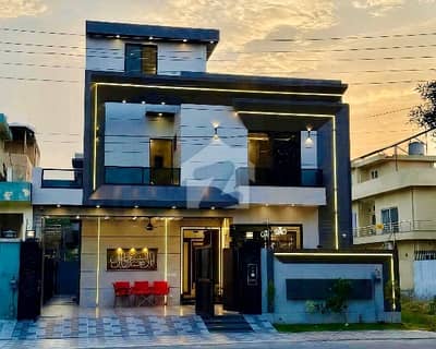 To sale You Can Find Spacious House In Central Park Housing Scheme To sale You Can Find Spacious House In Central Park Housing Scheme