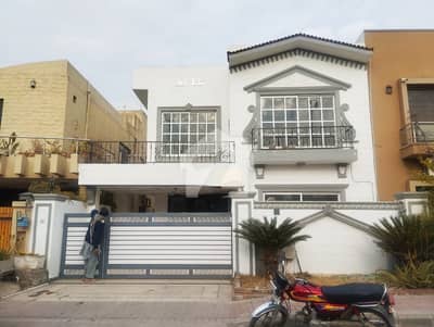 10 Marla House Available For Rent In Bahria Town Phase 2 10 Marla House Available For Rent In Bahria Town Phase 2