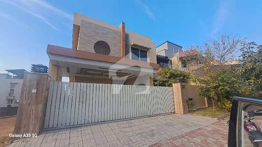 1 Kanal luxury designer House available for Rent Bahria town phase 3