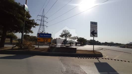 A 1 Kanal Residential Plot Is Up For Grabs In DHA Defence