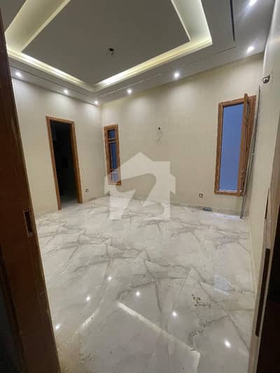 First Floor 4 Bed Dd