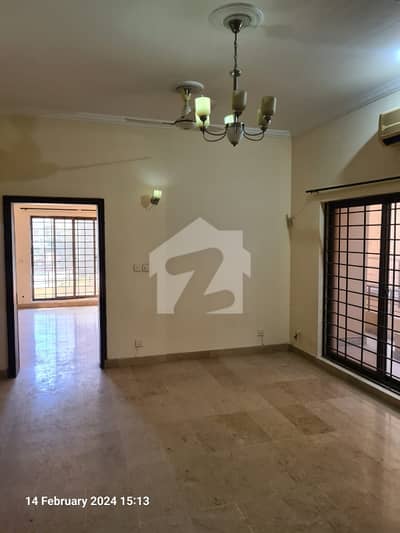 E-11/3 House Is Available For Sale
