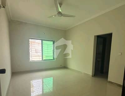 Get This Amazing On Excellent Location 1 Kanal House Available In PAF Falcon Complex