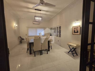 Kda Sc 1 Old House Available Top Class Location For Sale At Very Attractive Price. Kda Sc 1 Old House Available Top Class Location For Sale At Very Attractive Price.