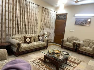 Double Storey 400 Square Yards House Available In Gulshan-E-Iqbal - Block 6 For Sale Double Storey 400 Square Yards House Available In Gulshan-E-Iqbal - Block 6 For Sale
