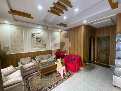 بحریہ ٹاؤن فیز 8 بحریہ ٹاؤن راولپنڈی,راولپنڈی میں 2 کمروں کا 4 مرلہ مکان 80.0 لاکھ میں برائے فروخت۔ بحریہ ٹاؤن فیز 8 بحریہ ٹاؤن راولپنڈی,راولپنڈی میں 2 کمروں کا 4 مرلہ مکان 80.0 لاکھ میں برائے فروخت۔