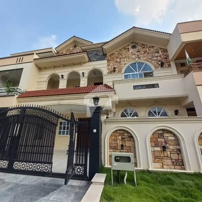 جی ۔ 13 اسلام آباد میں 6 کمروں کا 10 مرلہ مکان 8.75 کروڑ میں برائے فروخت۔ جی ۔ 13 اسلام آباد میں 6 کمروں کا 10 مرلہ مکان 8.75 کروڑ میں برائے فروخت۔