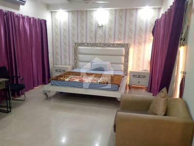 BEAUTIFUL LUXURY HOUSE IN SARFARAZ RAFIQUI ROAD, LAHORE CANTT.
