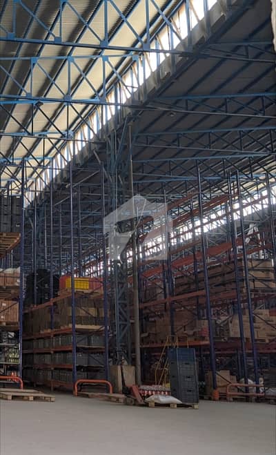 Ideal location Ideal Warehouse for Rent with 10 DOCK'S HEIGHT 35 Feet 10k open space  If you require racking, you will need to purchase it from the tenant