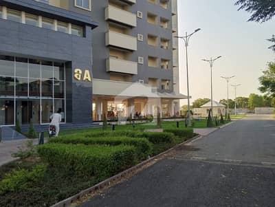 16 MARLA 4 BEDROOMS SAPICIAL APARTMENT AVAILABLE FOR RENT