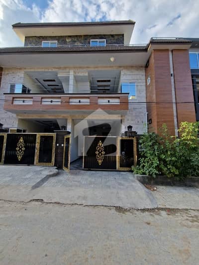 صنوبر سٹی اڈیالہ روڈ,راولپنڈی میں 4 کمروں کا 5 مرلہ مکان 1.85 کروڑ میں برائے فروخت۔ صنوبر سٹی اڈیالہ روڈ,راولپنڈی میں 4 کمروں کا 5 مرلہ مکان 1.85 کروڑ میں برائے فروخت۔