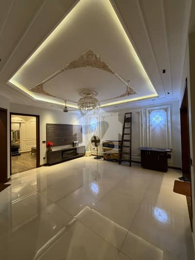10 MARLA BRAND NEW CORNER FULL HOUSE AVAILABLE FOR SALE IN F BLOCK VALENCIA TOWN