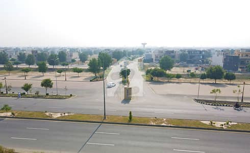 لیک سٹی ۔ سیکٹر ایم ۔ 3اے لیک سٹی,رائیونڈ روڈ,لاہور میں 14 مرلہ رہائشی پلاٹ 4.15 کروڑ میں برائے فروخت۔ لیک سٹی ۔ سیکٹر ایم ۔ 3اے لیک سٹی,رائیونڈ روڈ,لاہور میں 14 مرلہ رہائشی پلاٹ 4.15 کروڑ میں برائے فروخت۔