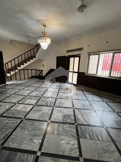 I-8 40x80 Separate Upper Portion Available Near I-8 markaz Ideal Location