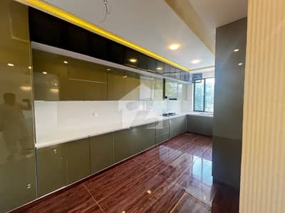1 KANAL UPPER PORTION AVAILABLE FOR RENT IN I-8/2