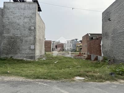 3 marla plot for sale located in bha phase 1 haider block