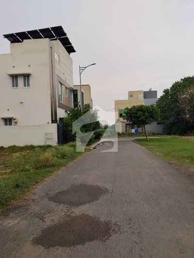 20-Marla Plot Best Opportunity Near To School For Hot Location For Sale In NewLahoreCity Near To Bahria Town Lahore LDA Approved Society 20-Marla Plot Best Opportunity Near To School For Hot Location For Sale In NewLahoreCity Near To Bahria Town Lahore LDA Approved Society