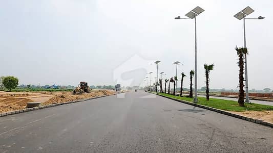 ایل ڈی اے سٹی ایل ڈی اے روڈ,لاہور میں 1 کنال پلاٹ فائل 93.0 لاکھ میں برائے فروخت۔ ایل ڈی اے سٹی ایل ڈی اے روڈ,لاہور میں 1 کنال پلاٹ فائل 93.0 لاکھ میں برائے فروخت۔