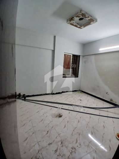 FULLY RENOVATED 2 BED LOUNGE FLAT FOR SALE