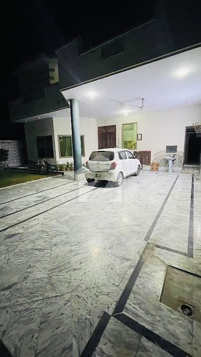 ٹیک ٹاؤن ٹی این ٹی کالونی ستیانہ روڈ,فیصل آباد میں 7 کمروں کا 1 کنال مکان 4.4 کروڑ میں برائے فروخت۔ ٹیک ٹاؤن ٹی این ٹی کالونی ستیانہ روڈ,فیصل آباد میں 7 کمروں کا 1 کنال مکان 4.4 کروڑ میں برائے فروخت۔