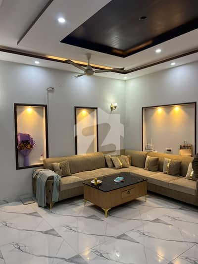 Real Picture  10 Marla Upper Portion 3 Bedroom TV Lounge Kitchen 65k Bahria Town Lahore