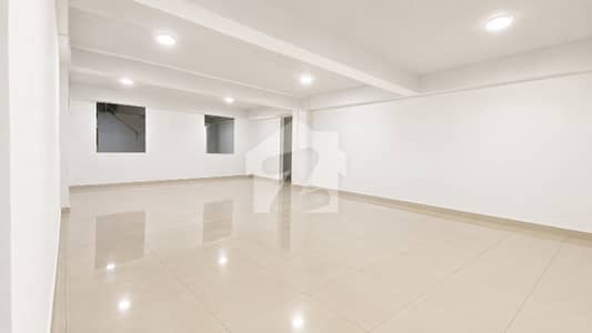 نارتھ ناظم آباد ۔ بلاک ایچ نارتھ ناظم آباد,کراچی میں 2 کنال Studio دفتر 9.5 لاکھ میں کرایہ پر دستیاب ہے۔ نارتھ ناظم آباد ۔ بلاک ایچ نارتھ ناظم آباد,کراچی میں 2 کنال Studio دفتر 9.5 لاکھ میں کرایہ پر دستیاب ہے۔