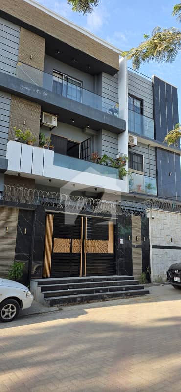 1st Floor Corner Portion For Sale | 3 Bed DD | 1500 Sq Ft | Newly Constructed | PECHS Block 6 | Near Shahrah-e-Quaideen | Demand 3.75 Cr 1st Floor Corner Portion For Sale | 3 Bed DD | 1500 Sq Ft | Newly Constructed | PECHS Block 6 | Near Shahrah-e-Quaideen | Demand 3.75 Cr