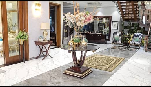 BEAUTIFUL HOUSE 2-KANAL "E" BLOCK VERY REAONABLE PRICE BEAUTIFUL HOUSE 2-KANAL "E" BLOCK VERY REAONABLE PRICE