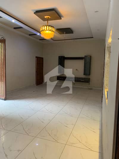 DOUBLE-STORY HOUSE AVAILABLE FOR RENT
