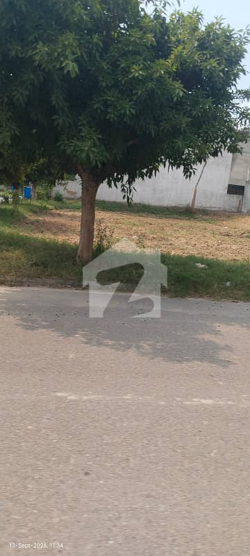 نیو لاہور سٹی ۔ فیز 2 نیو لاهور سٹی,لاہور میں 10 مرلہ رہائشی پلاٹ 78.0 لاکھ میں برائے فروخت۔ نیو لاہور سٹی ۔ فیز 2 نیو لاهور سٹی,لاہور میں 10 مرلہ رہائشی پلاٹ 78.0 لاکھ میں برائے فروخت۔