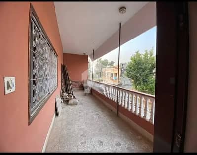 Portion for rent  Shadman 14-B near to shadman masjid