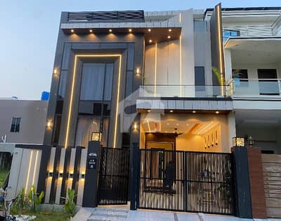 Lavish Style 5 Marla House On Prime Location Available For Sale In Citi Housing Gujranwala