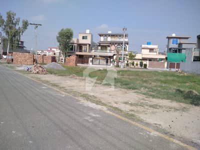 Prime Location: 10 Marla Plot For Sale In A1 Block, Central Park, Lahore Prime Location: 10 Marla Plot For Sale In A1 Block, Central Park, Lahore