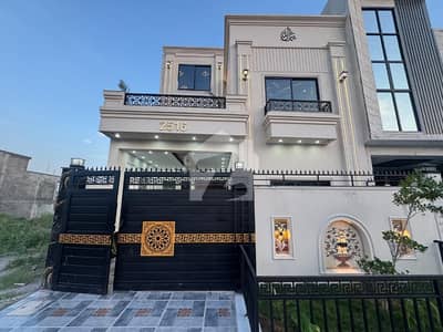 ایم پی سی ایچ ایس ۔ بلاک ایف ایم پی سی ایچ ایس ۔ ملٹی گارڈنز,بی ۔ 17,اسلام آباد میں 3 کمروں کا 5 مرلہ مکان 2.6 کروڑ میں برائے فروخت۔ ایم پی سی ایچ ایس ۔ بلاک ایف ایم پی سی ایچ ایس ۔ ملٹی گارڈنز,بی ۔ 17,اسلام آباد میں 3 کمروں کا 5 مرلہ مکان 2.6 کروڑ میں برائے فروخت۔
