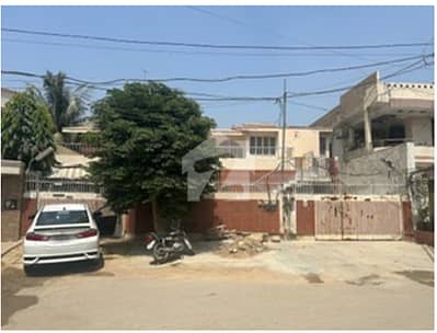 Immaculately built Double Storey House On A Quiet Residential Street; masjid right across 5min walk.