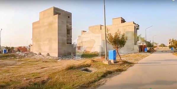 الکبیر فیز 2 - عثمان بلاک الکبیر ٹاؤن - فیز 2,الکبیر ٹاؤن,رائیونڈ روڈ,لاہور میں 3 مرلہ رہائشی پلاٹ 60.0 لاکھ میں برائے فروخت۔ الکبیر فیز 2 - عثمان بلاک الکبیر ٹاؤن - فیز 2,الکبیر ٹاؤن,رائیونڈ روڈ,لاہور میں 3 مرلہ رہائشی پلاٹ 60.0 لاکھ میں برائے فروخت۔