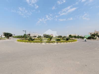 Gulberg Islamabad 5 Kanal Develope Posession Farm House Plot For Sale Gulberg Islamabad 5 Kanal Develope Posession Farm House Plot For Sale