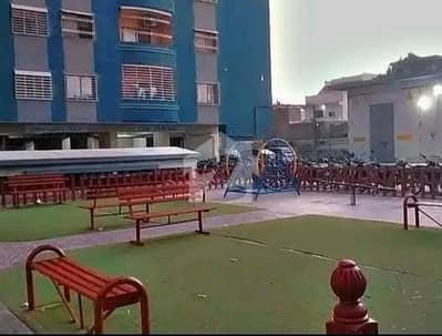نعمان ریزیڈینشیا سکیم 33,کراچی میں 2 کمروں کا 5 مرلہ فلیٹ 1.35 کروڑ میں برائے فروخت۔ نعمان ریزیڈینشیا سکیم 33,کراچی میں 2 کمروں کا 5 مرلہ فلیٹ 1.35 کروڑ میں برائے فروخت۔