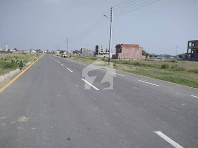 5 Marla Plot for Sale in A1 Block, Central Park Lahore