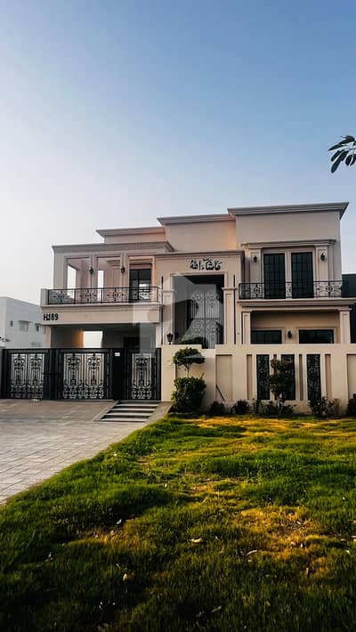 ڈی ایچ اے فیز 1 ۔ سیکٹر ایچ ڈی ایچ اے فیز 1,ڈی ایچ اے ڈیفینس,ملتان میں 5 کمروں کا 1 کنال مکان 2.75 لاکھ میں کرایہ پر دستیاب ہے۔