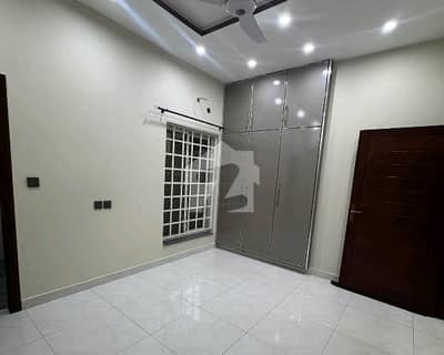 A House Of 5 Marla In Lahore