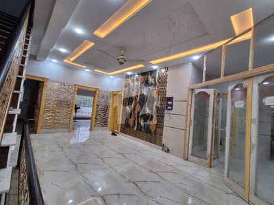 8 Marla House Available For Rent