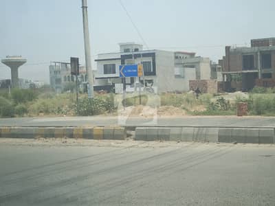 60' ROAD PLOT READY TO CONSTRUCT OR INVEST