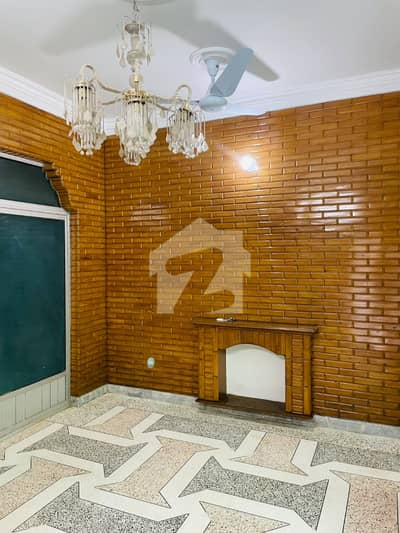6 MARLA UPPER PORTION AVAILABLE FOR RENT IN I-10/2