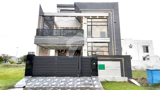 8 Marla House Is Available For Sale In Bahria Orchard Phase 2 Lahore