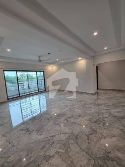 14 Marla Brand New Luxury Apartment For Rent
