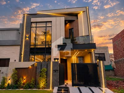 O5 MARLA ULTRA LUXURY DESIGNER HOUSE ON PRIME LOCATION WALKING DISTANCE PARK & EASY EXCESS TO MAIN ROAD IN DHA LAHORE O5 MARLA ULTRA LUXURY DESIGNER HOUSE ON PRIME LOCATION WALKING DISTANCE PARK & EASY EXCESS TO MAIN ROAD IN DHA LAHORE