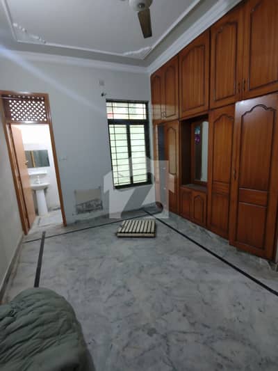 جی ۔ 11/3 جی ۔ 11,اسلام آباد میں 3 کمروں کا 3 مرلہ مکان 3.3 کروڑ میں برائے فروخت۔